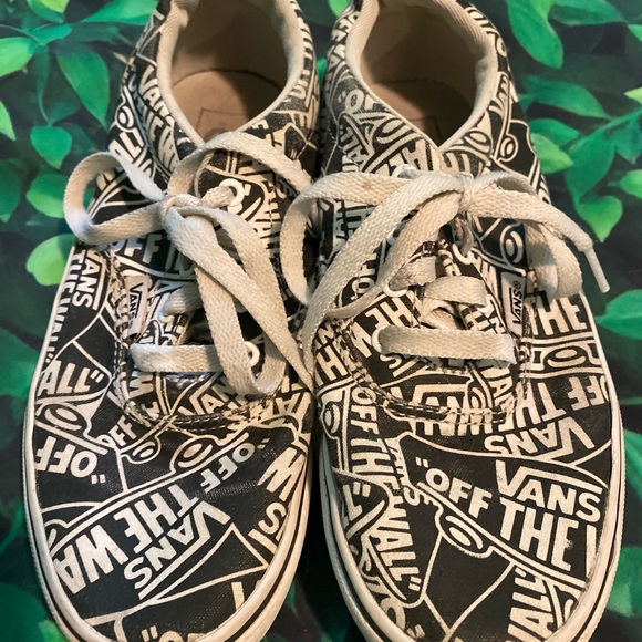 Vans - Picture 5 of 6